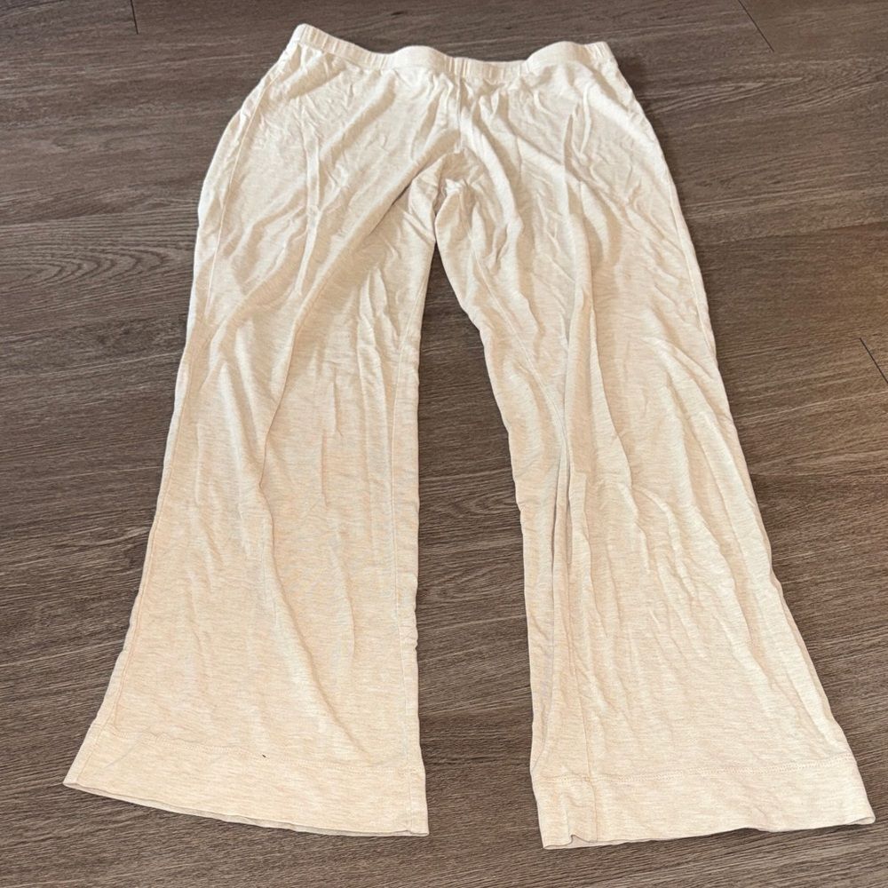 Women's Cream Straight Leg Pants